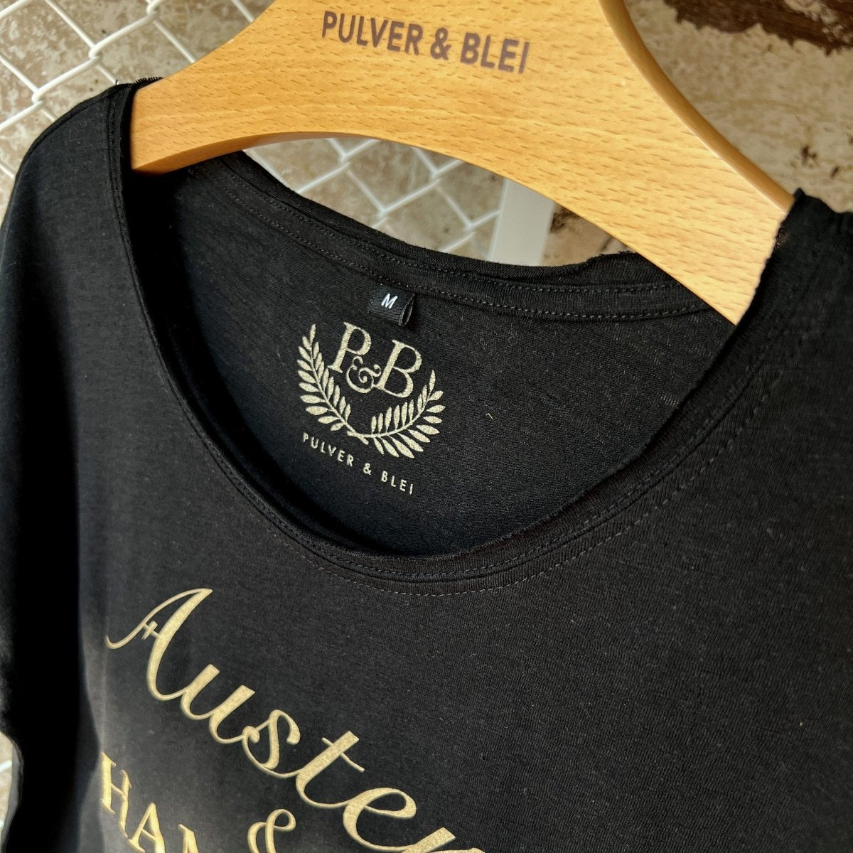 Austern & Champagner - Fashionshirt Schwarz - Pulver & Blei