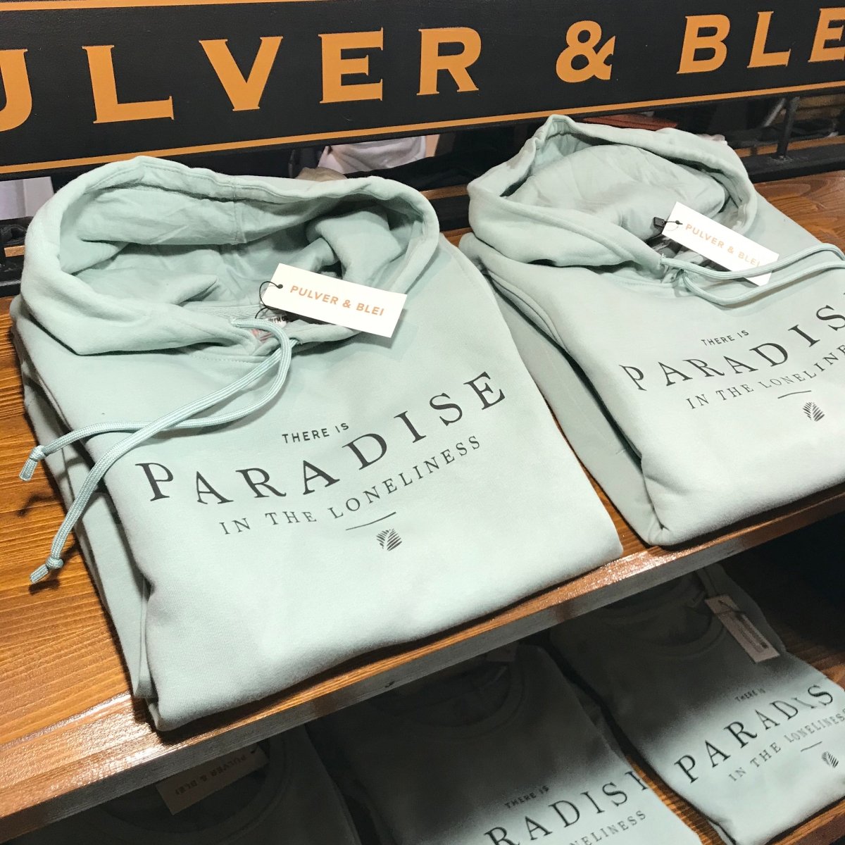 Lonely Paradise Hoodie Sage - Pulver & Blei