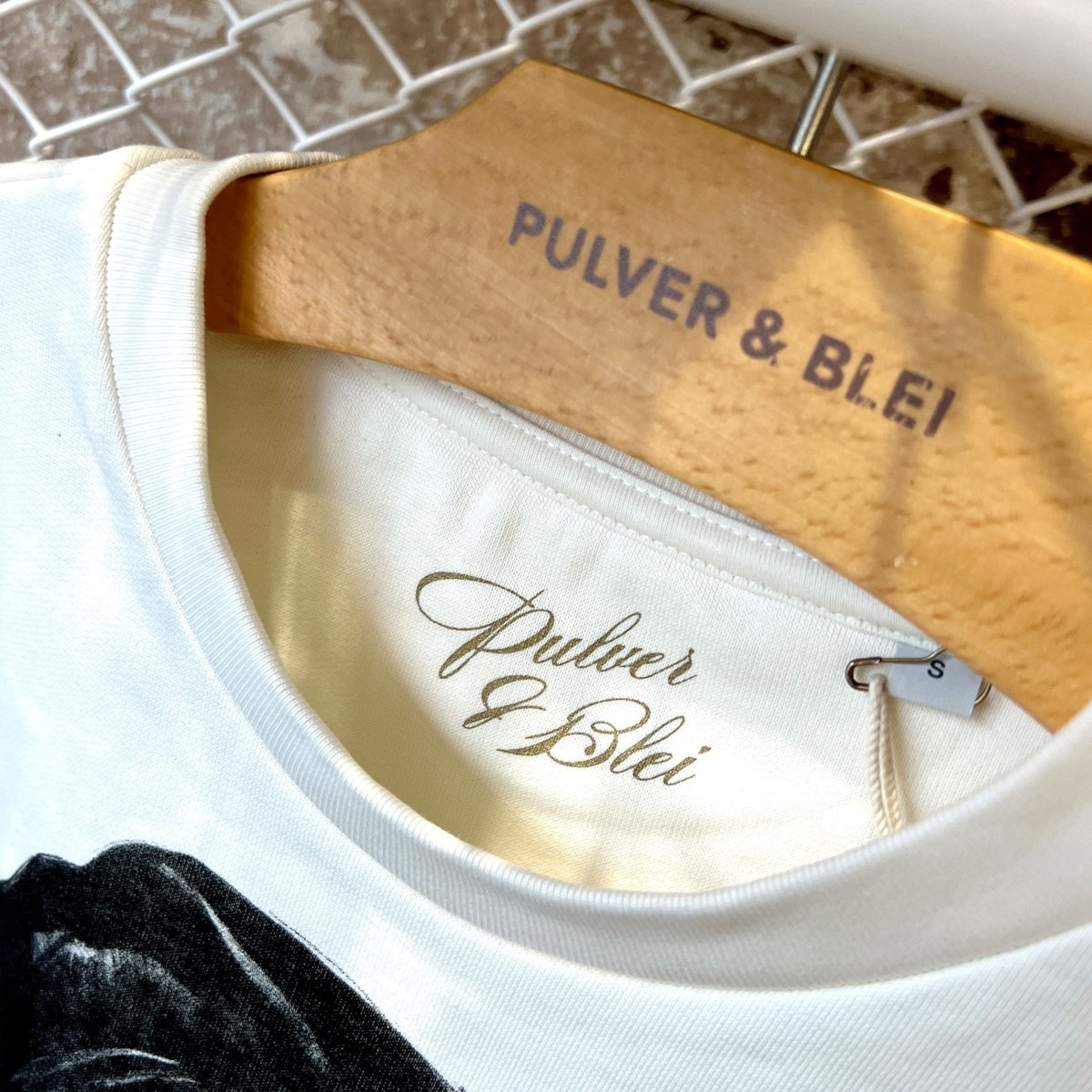 Paris Affaire Sweatshirt natur - Pulver & Blei