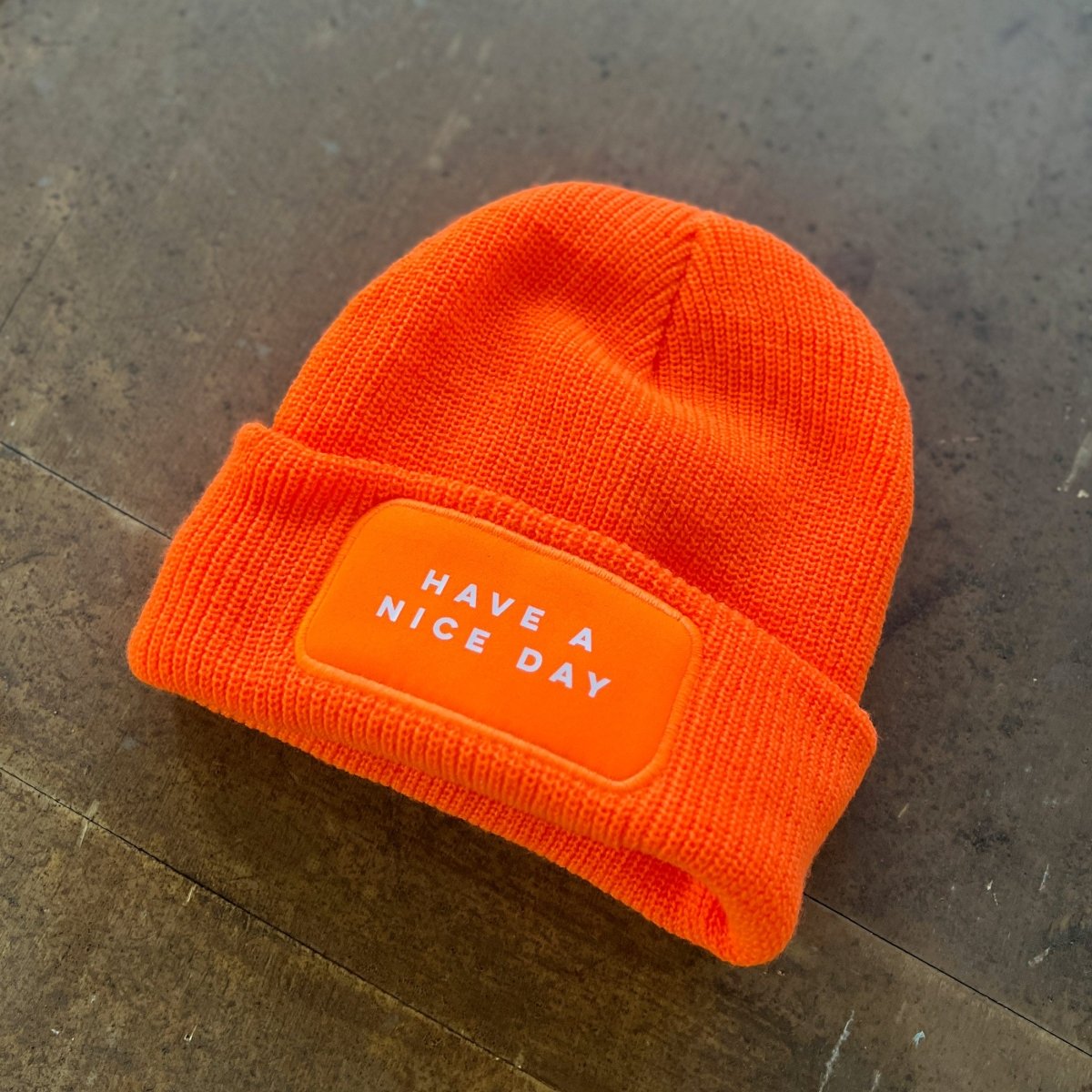 The Nice - Unisex Beanie in Neon Orange - Pulver & Blei