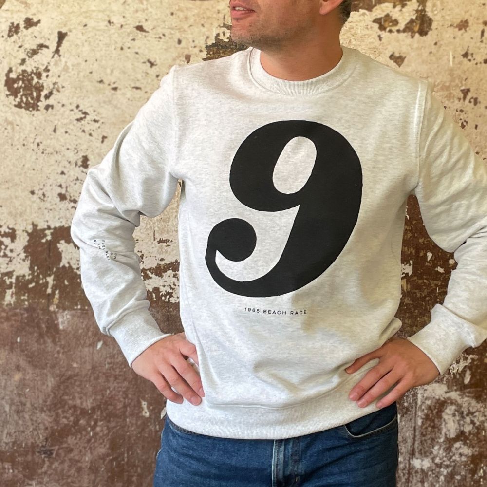 1965 Beach Race - Roadwear Sweater Light Gray - Pulver & Blei