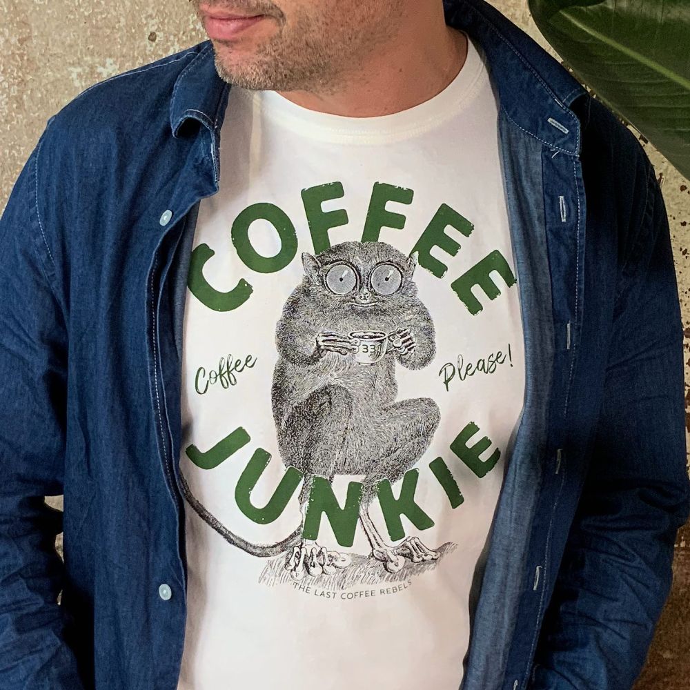 Coffee Junkie Männer T-Shirt Nature - Pulver & Blei