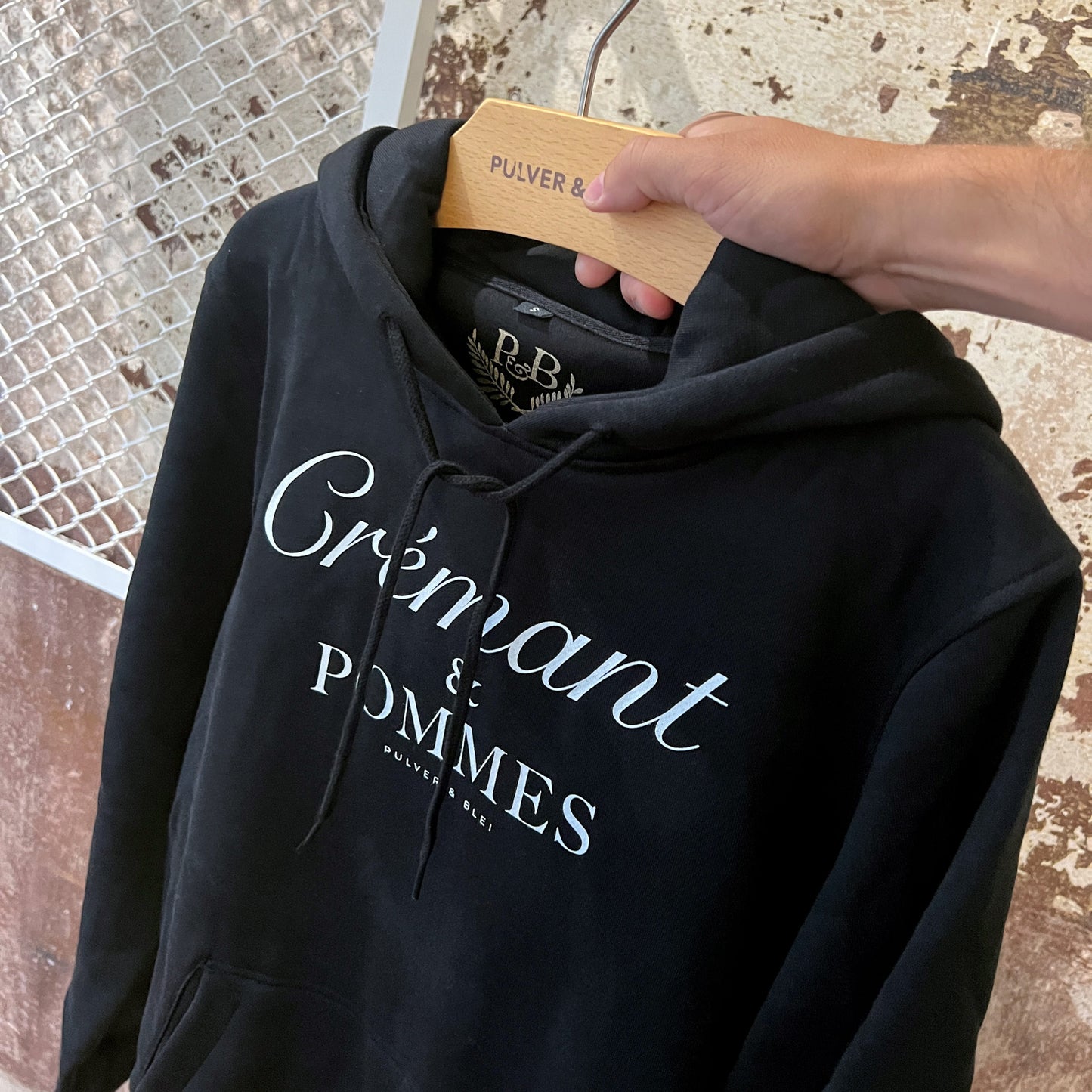 Crémant &amp; Fries - Hoodie Black