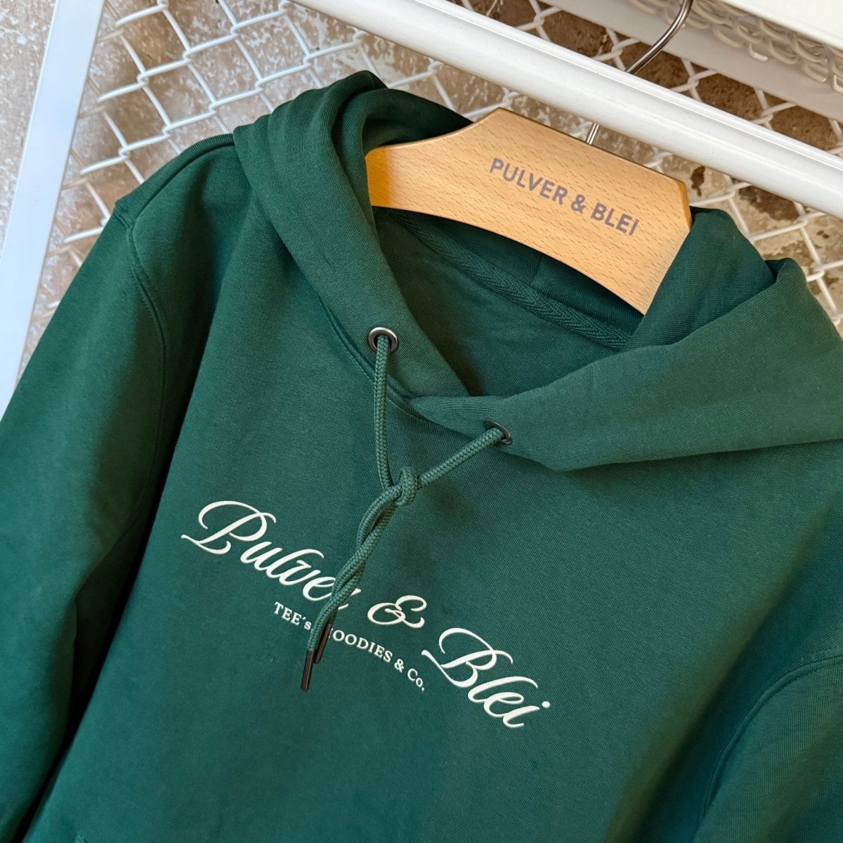 Greenwood Legend - Signature Hoodie 101 - Pulver & Blei