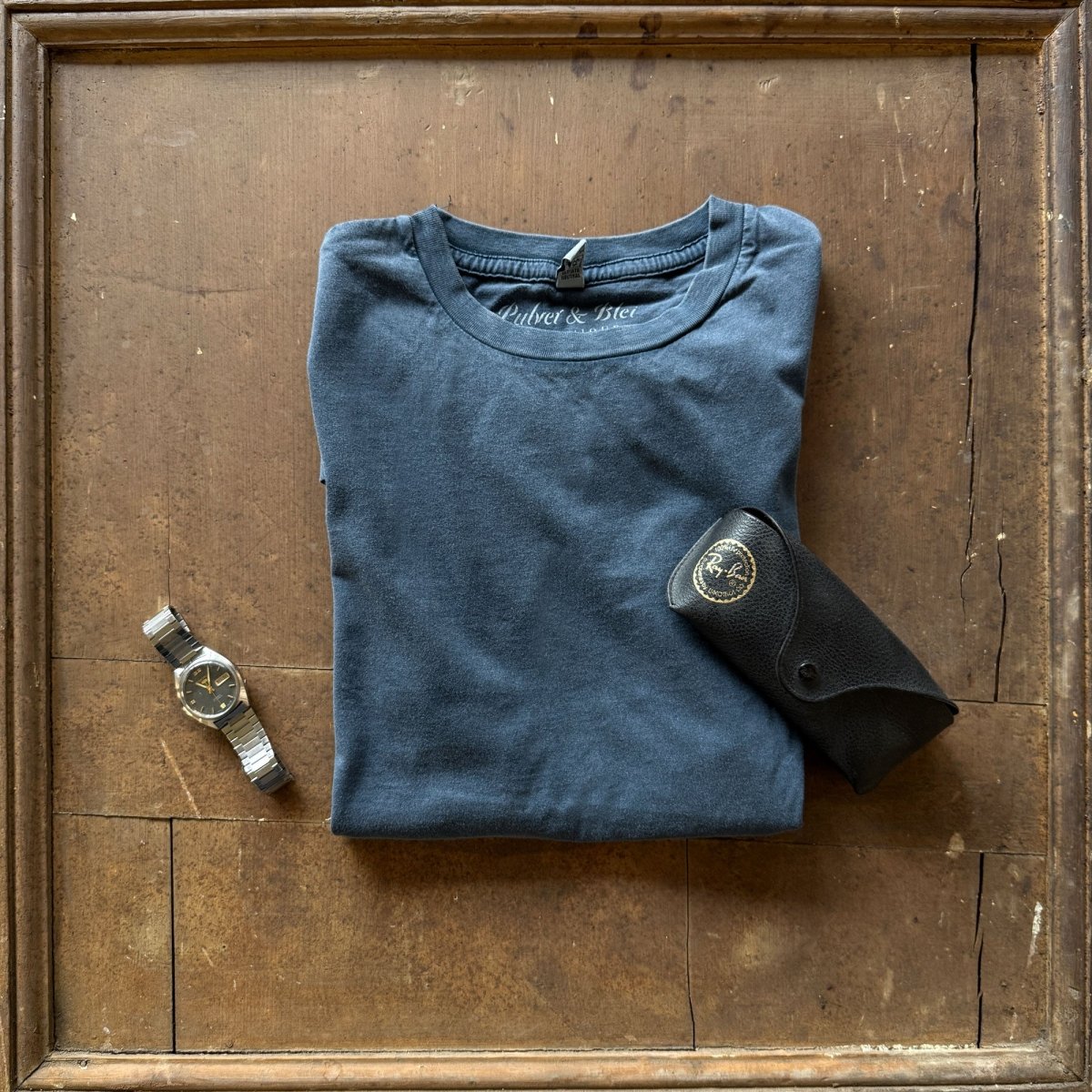 Heritage Signature T-Shirt - washed denim - Pulver & Blei