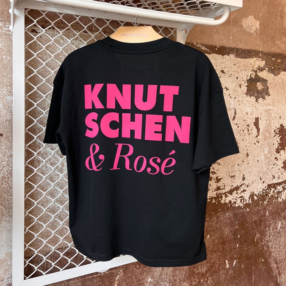 Knutschen & Rosé - Oversize T-Shirt Schwarz - Pulver & Blei