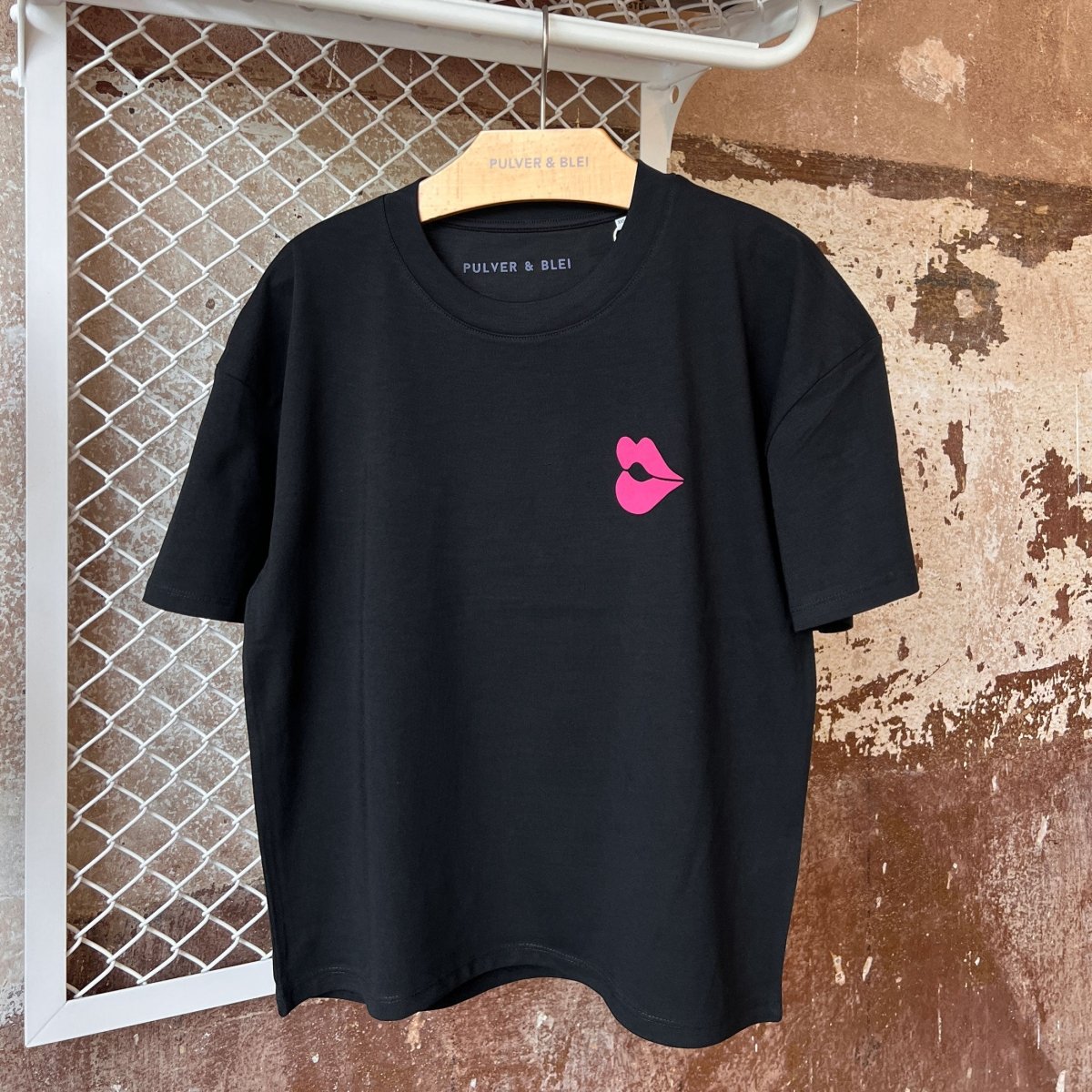 Knutschen & Rosé - Oversize T-Shirt Schwarz - Pulver & Blei