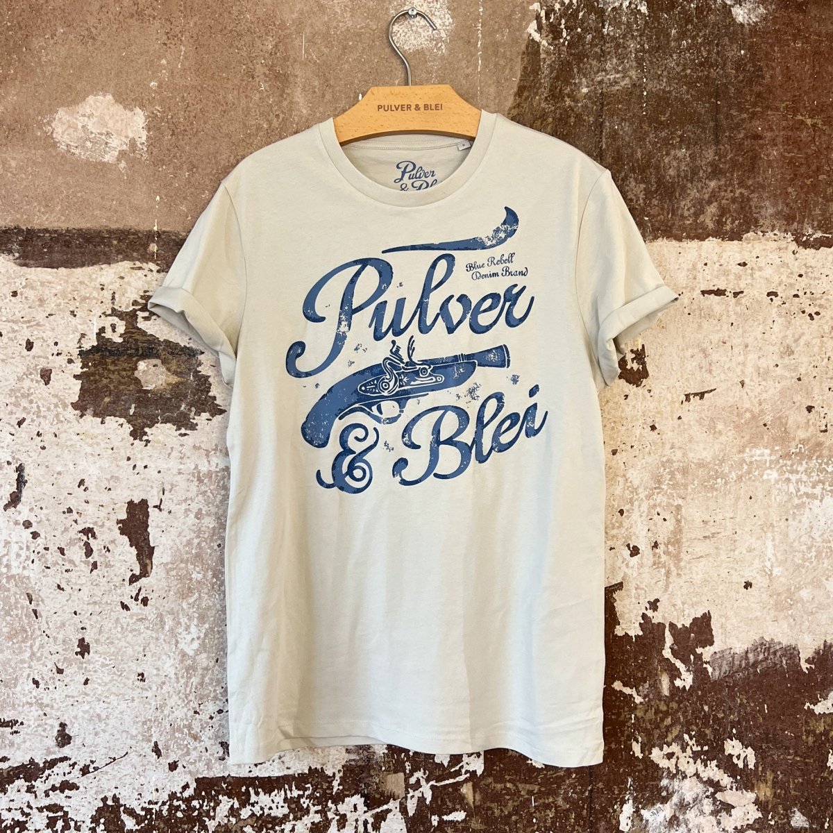 Old Gun Offwhite T-Shirt - Pulver & Blei