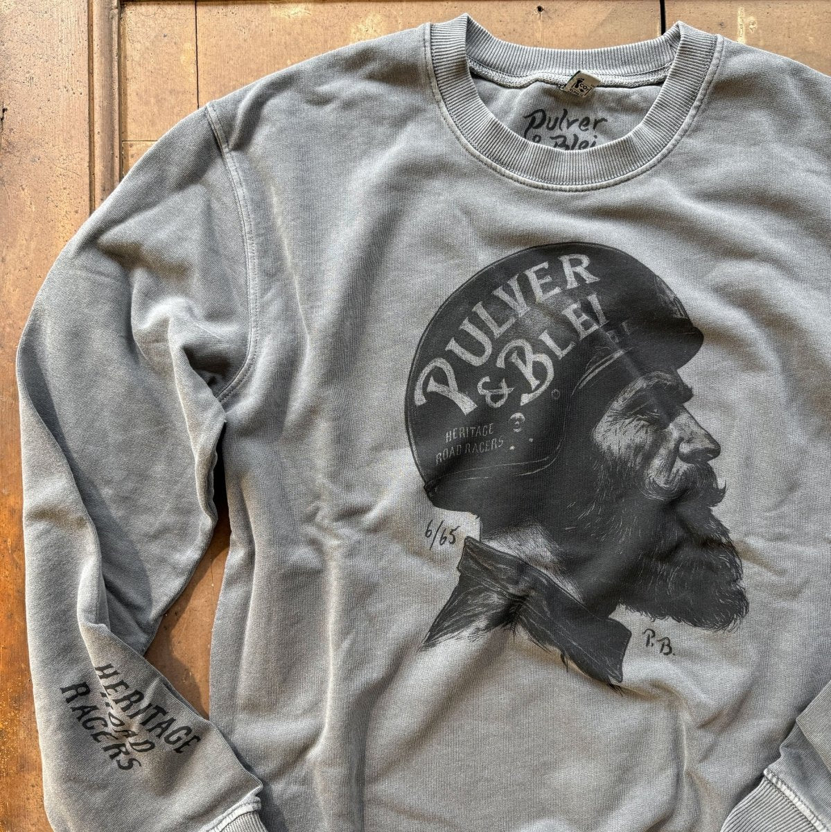 Road Racers - Washed Grey Sweatshirt - Pulver & Blei