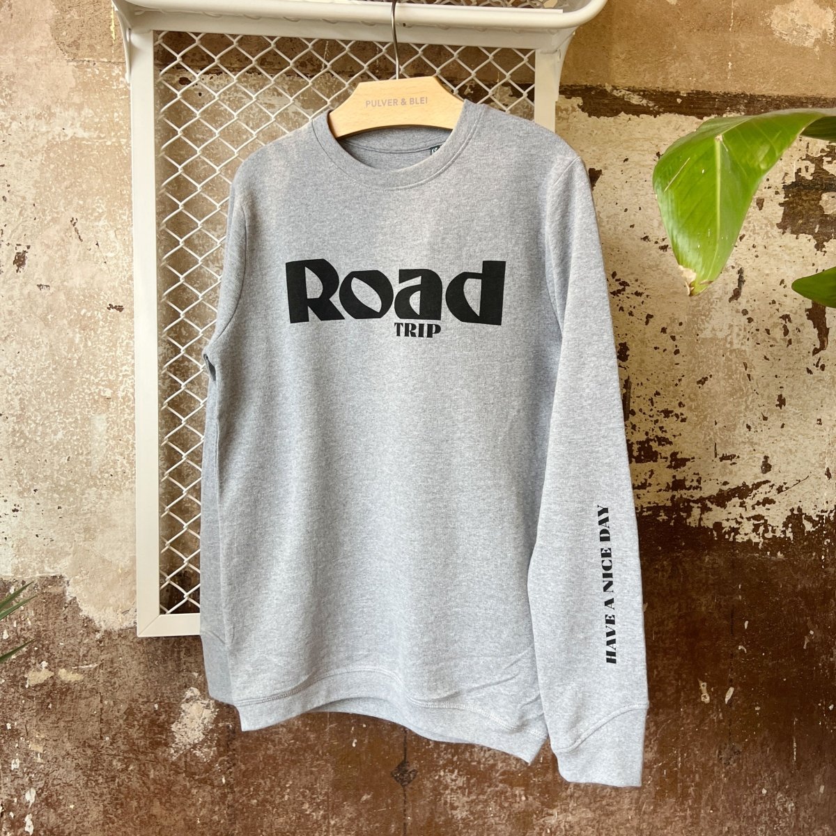 Road Trip - Unisex Sweater - Pulver & Blei