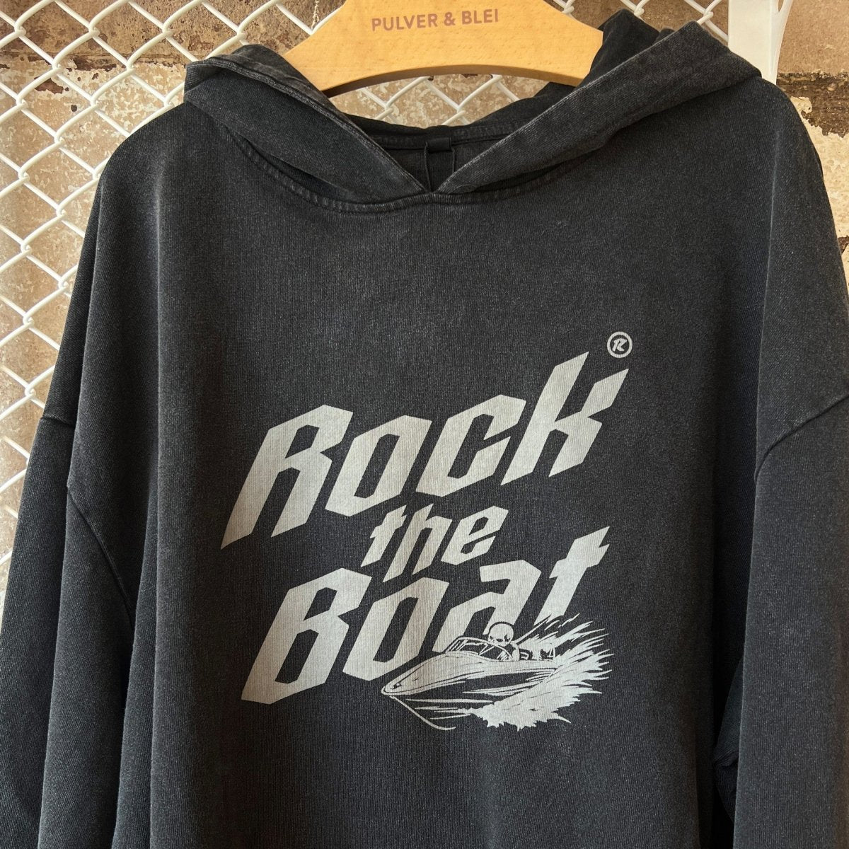 Rock the Boat - Vintage Black - Pulver & Blei