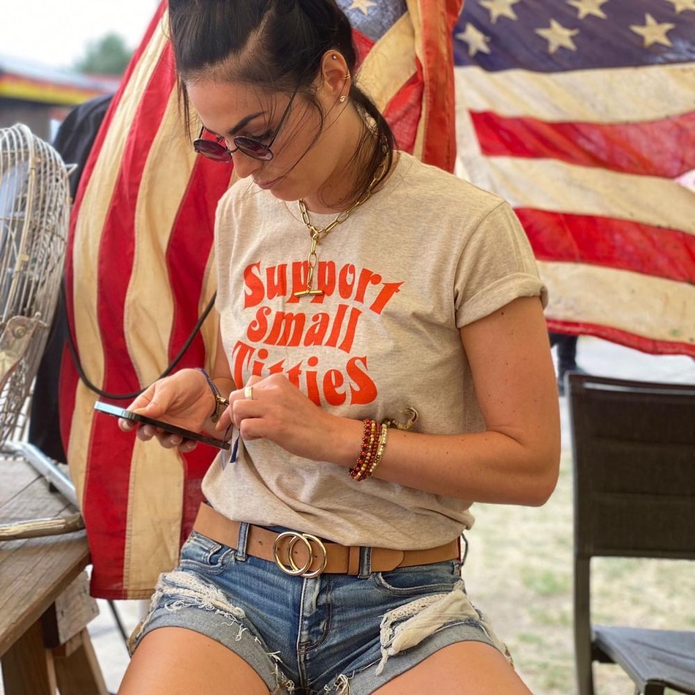 Support Small Titties - Beige Heather T-Shirt - Pulver & Blei