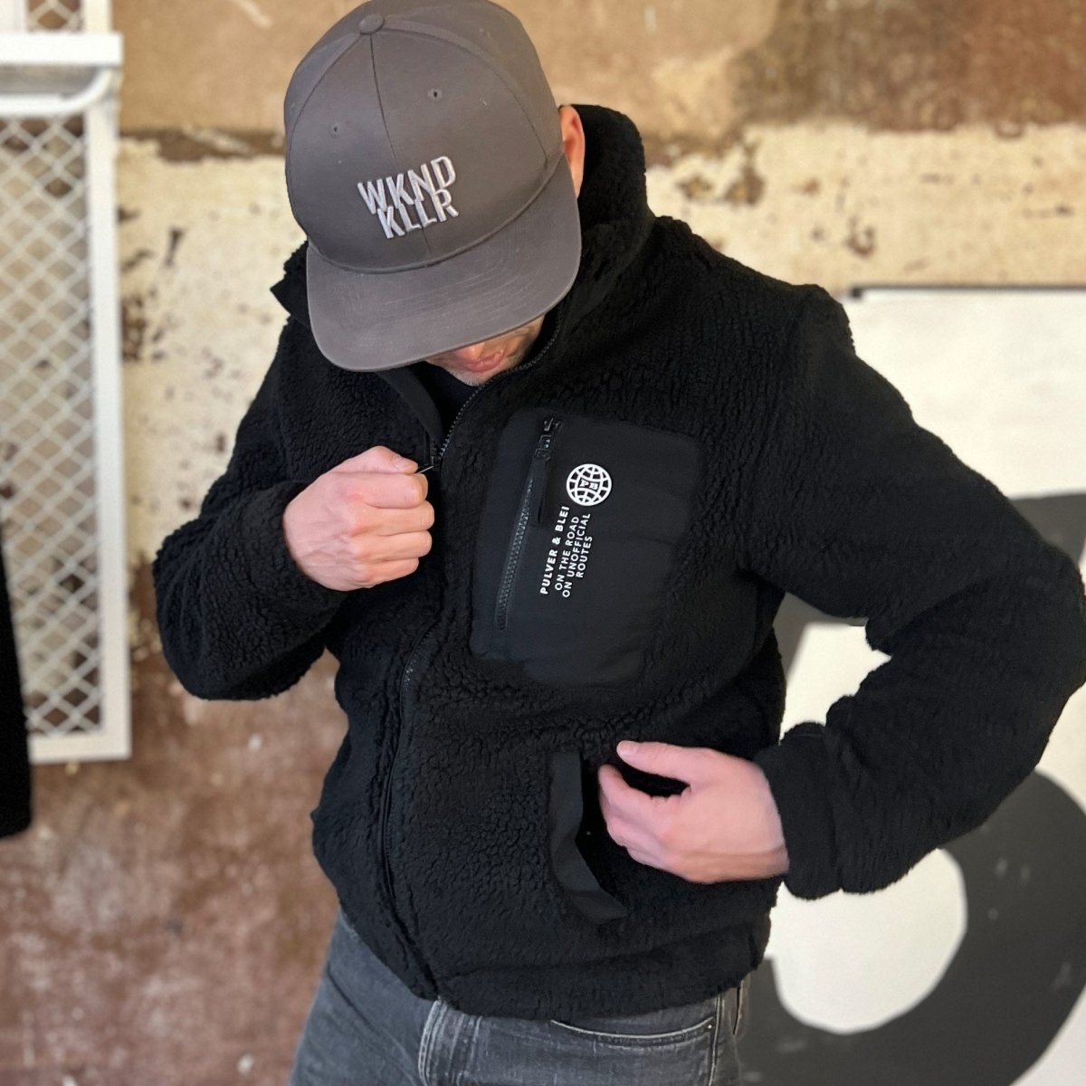 Teddy is back in Town Jacket - Pulver & Blei