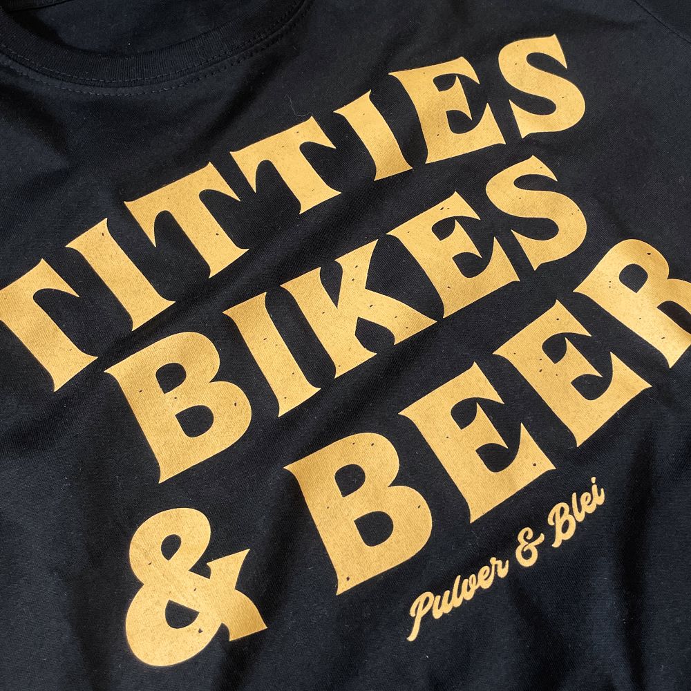 Titties Bikes & Beer - T-Shirt Unisex Black