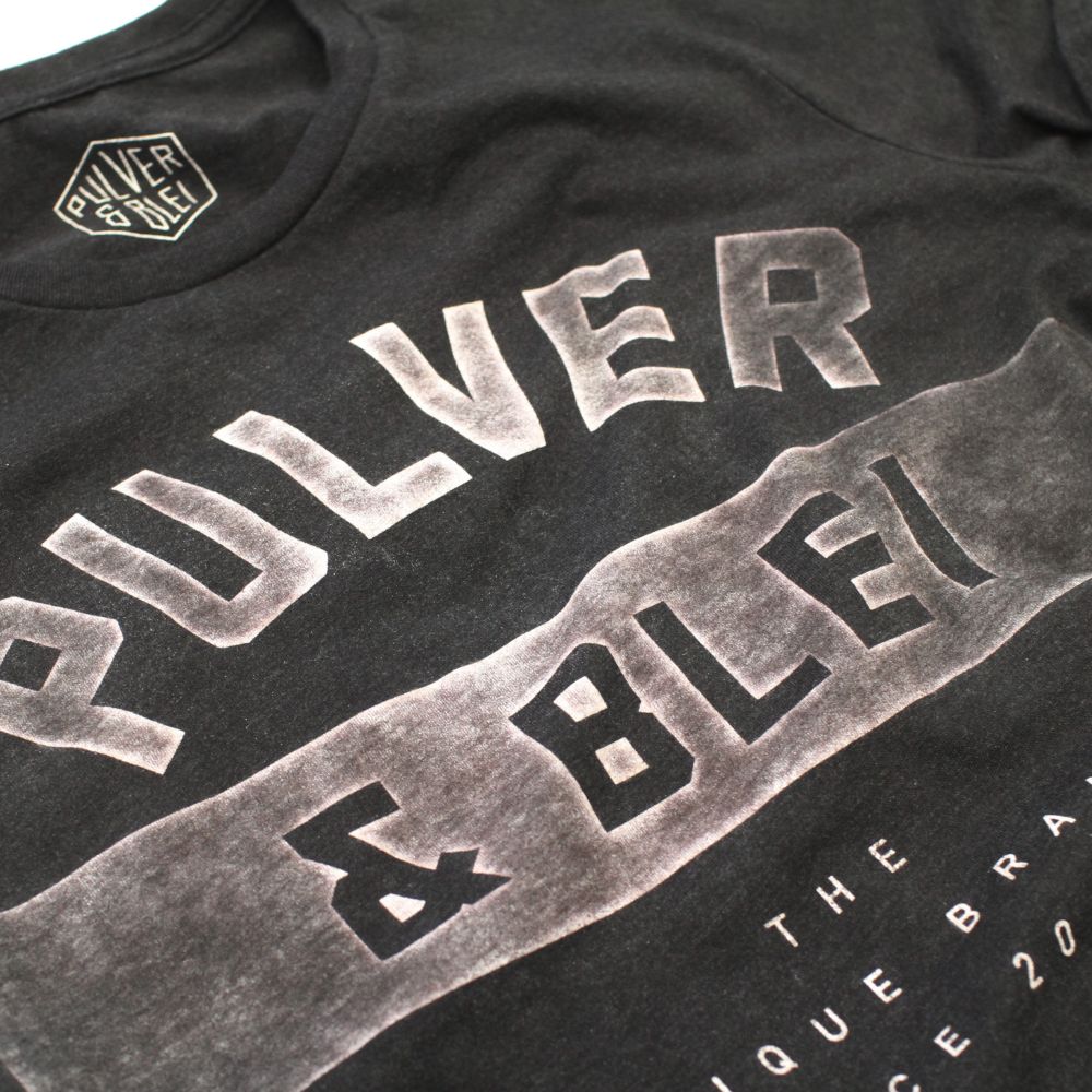 UNIQ Gunmetal Edition - Pulver & Blei