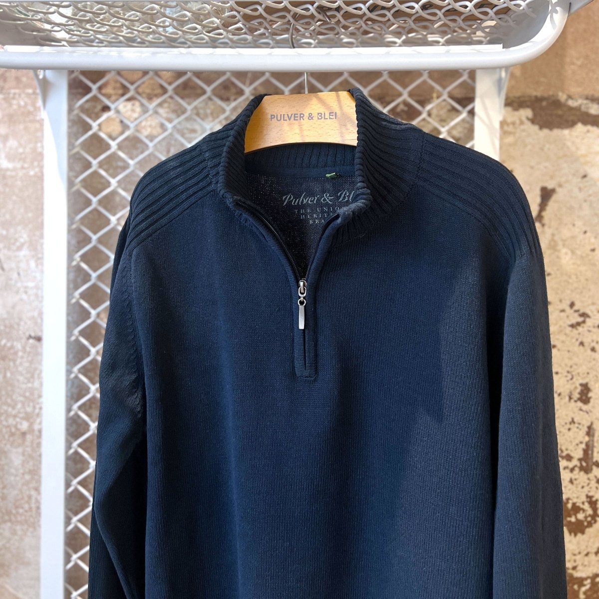 Zip - Strickpullover - Burrwood Blue - Pulver & Blei