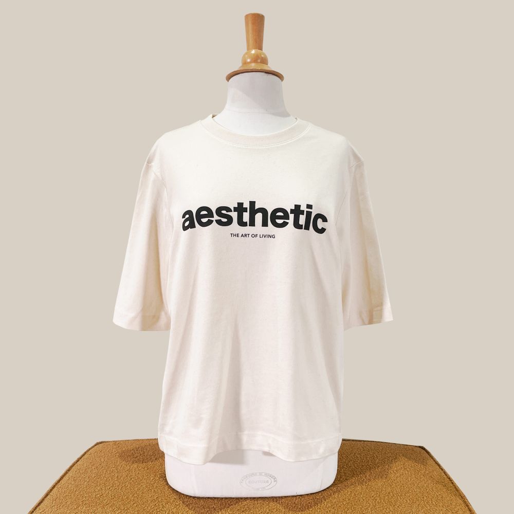 aesthetic - The art of living - fashion T-Shirt